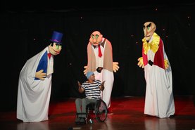 Fifth Gulf theater festival
